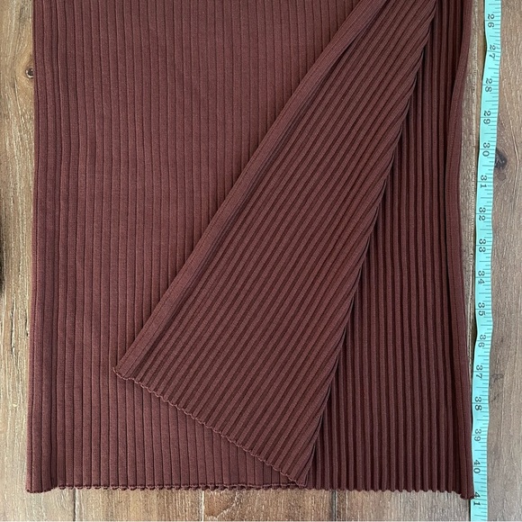 ASTR The Label | Brown Ribbed Knit Long Sleeve Maxi Bodycon Cut Out Dress M - Picture 8 of 10